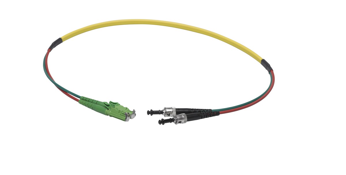 VL Dupl. Fig. 0 9/125 ST/E2000APC gb 15.0m